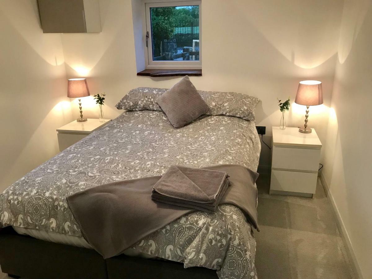 Clover Lodge Chesterfield Extérieur photo